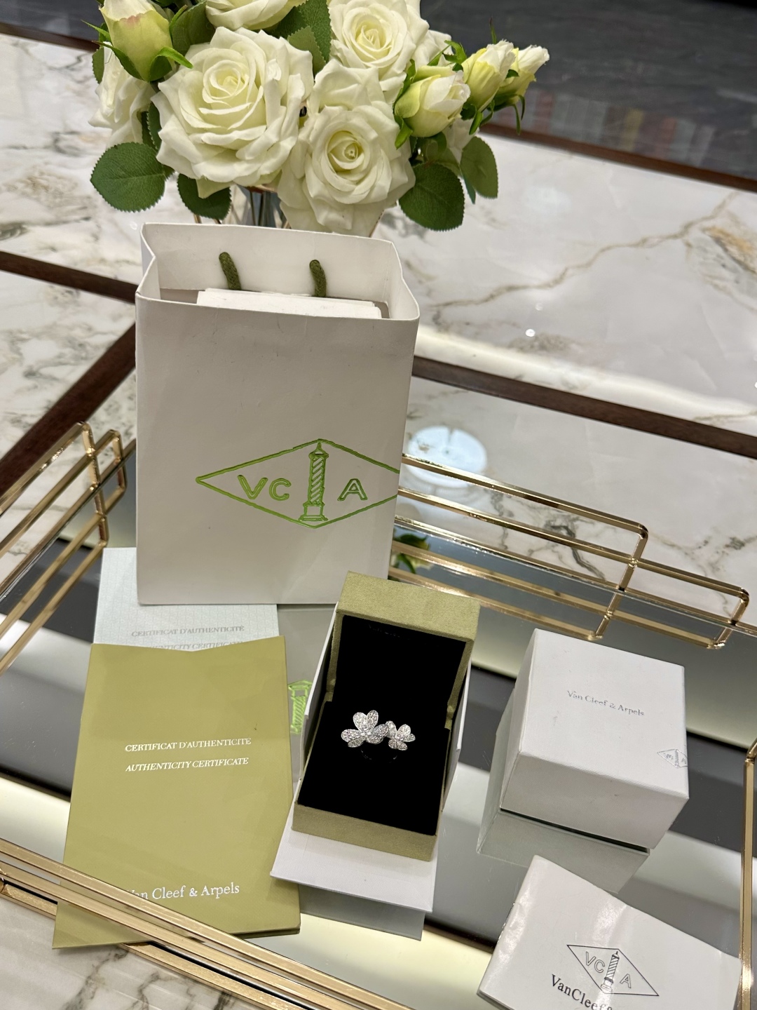 VAN CLEEF ARPELS jewelry model 119